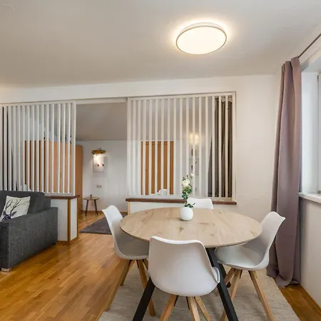 Apartment Seeblick 10 Zell am See