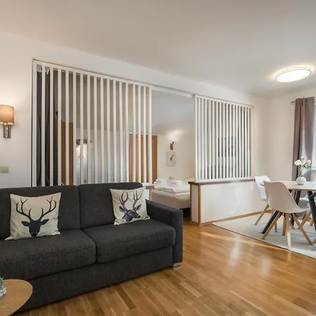 Apartment Seeblick 10 Zell am See